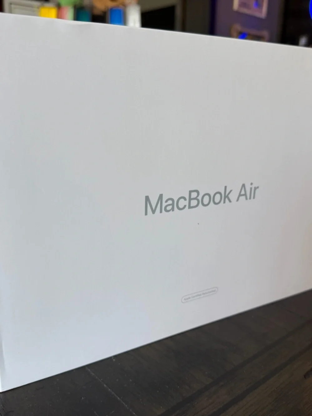 Apple 13” MacBook Air - Retail Box